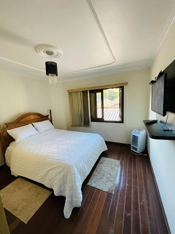 Residencial Pine House Hotel Canela Bagian luar foto