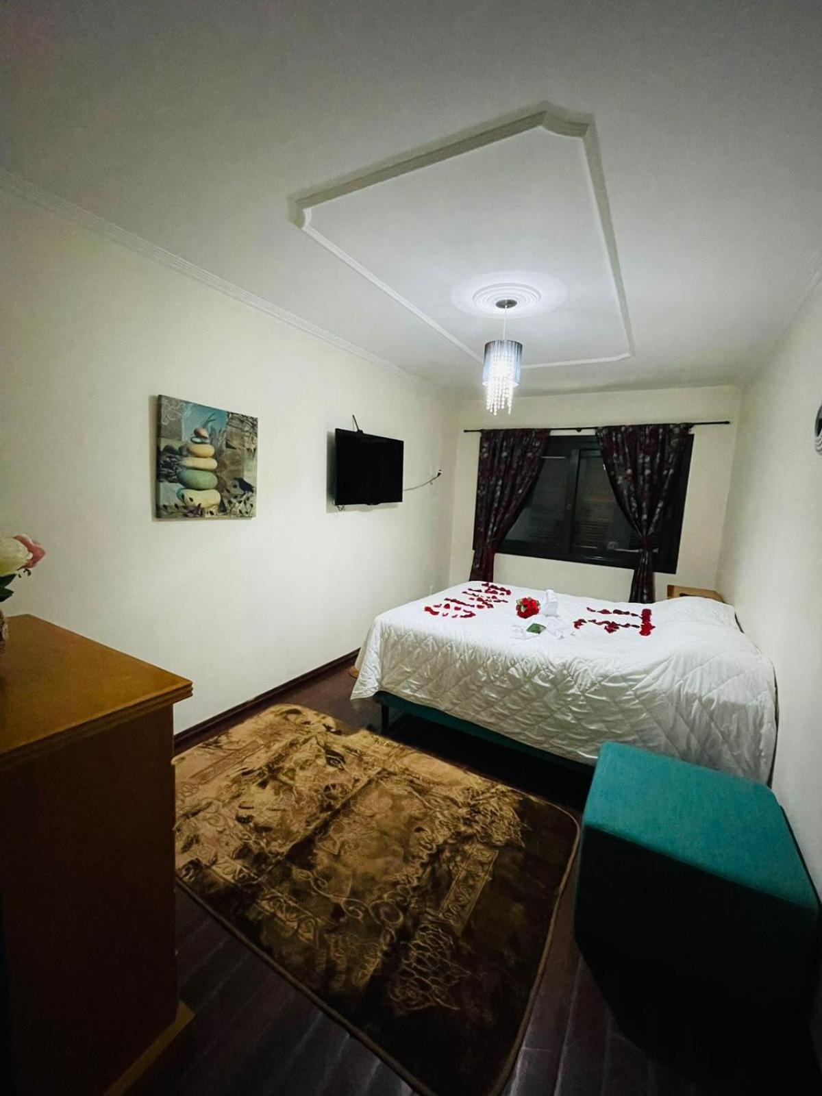 Residencial Pine House Hotel Canela Bagian luar foto